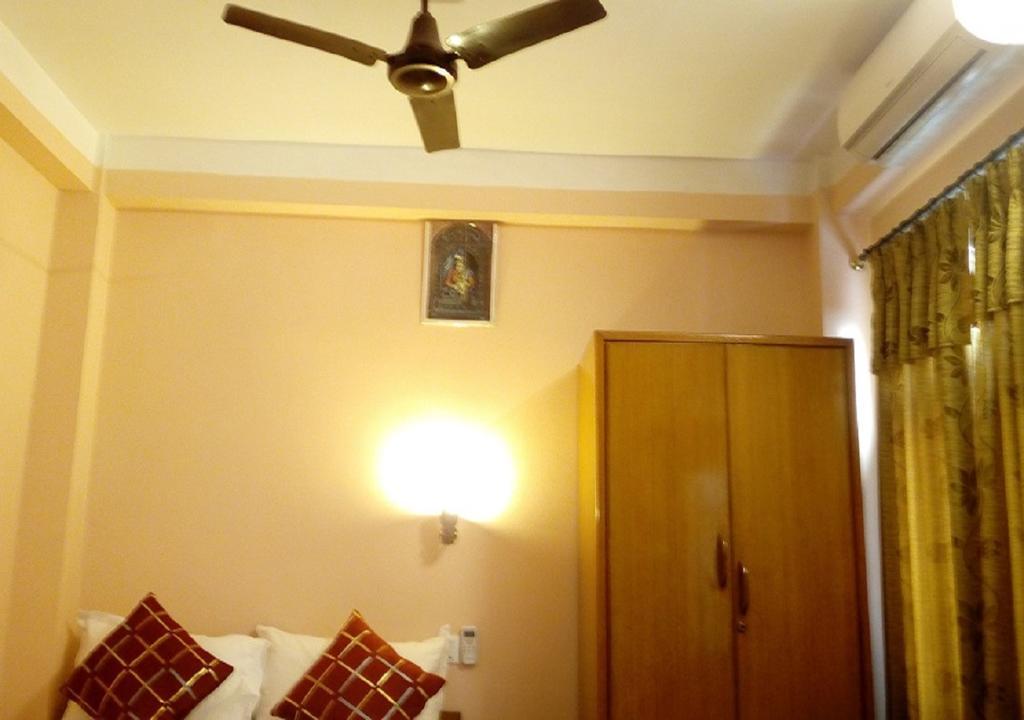 Festoon Hotel Katmandu Dış mekan fotoğraf