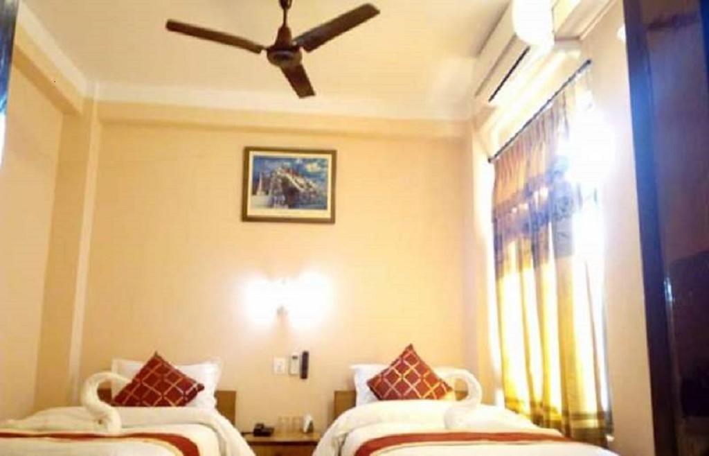 Festoon Hotel Katmandu Dış mekan fotoğraf
