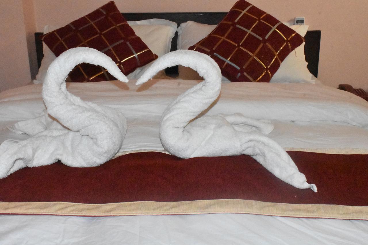 Festoon Hotel Katmandu Dış mekan fotoğraf