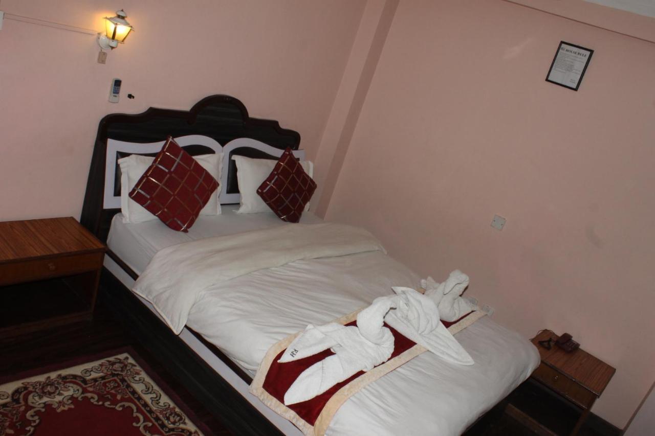 Festoon Hotel Katmandu Dış mekan fotoğraf