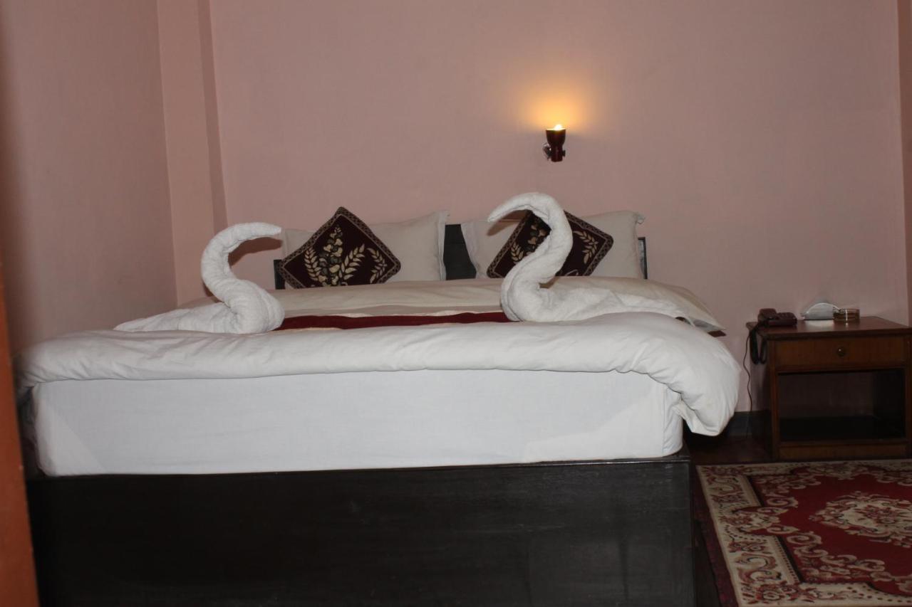 Festoon Hotel Katmandu Dış mekan fotoğraf