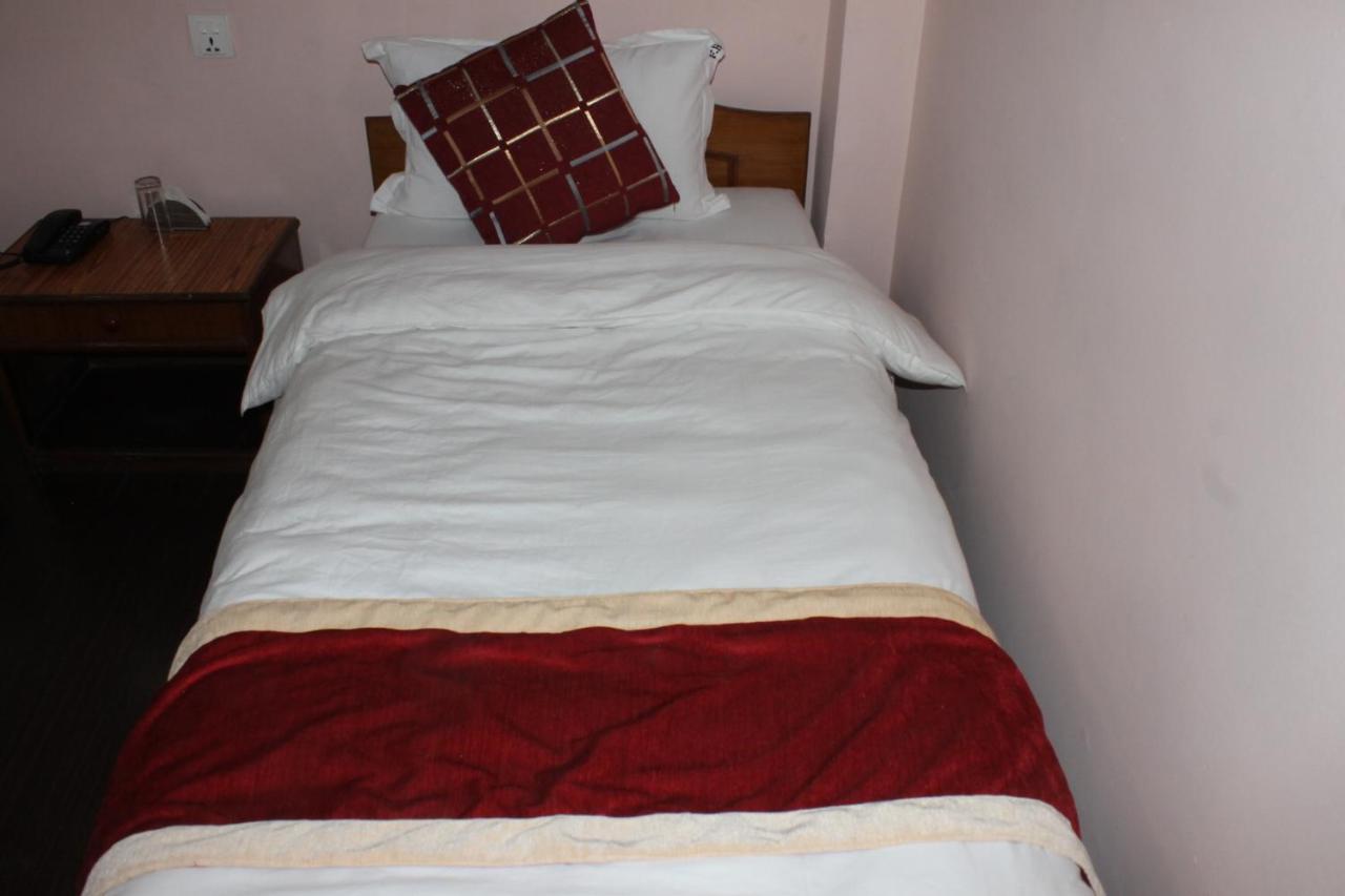 Festoon Hotel Katmandu Dış mekan fotoğraf