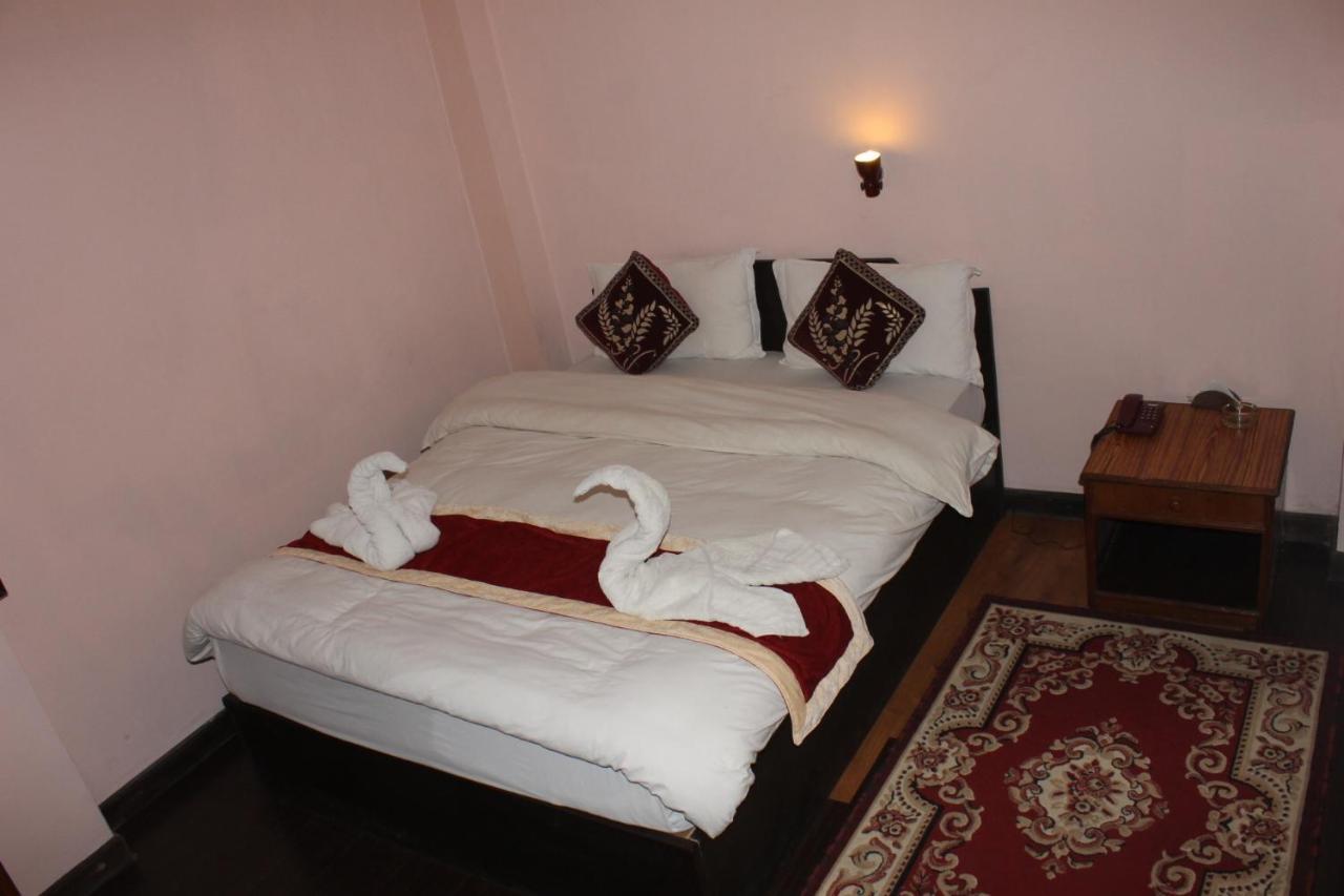 Festoon Hotel Katmandu Dış mekan fotoğraf