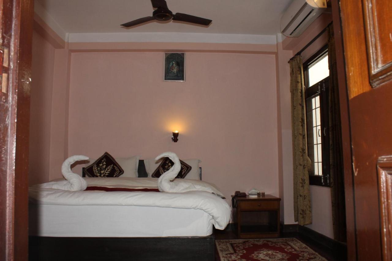 Festoon Hotel Katmandu Dış mekan fotoğraf